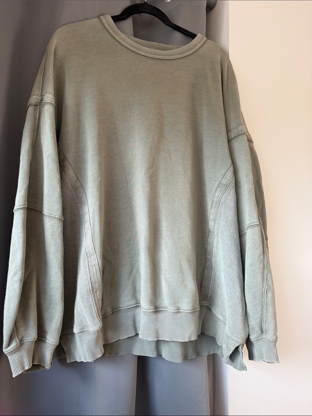 aerie womens Crewneck Sweater in Sage Green